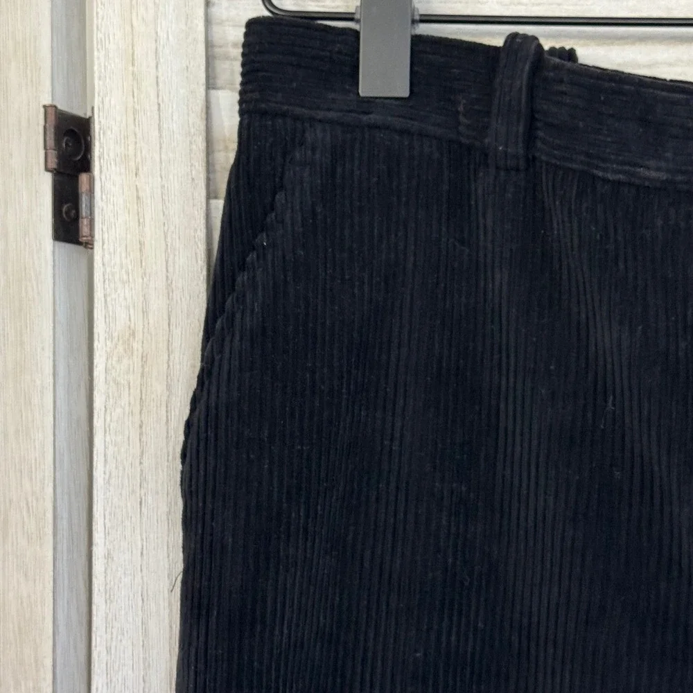 Armani Collezioni Black Corduroy Wide Leg‎ Pants Women's Size 4 Made in Italy